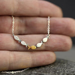 Tegen de stroom ketting